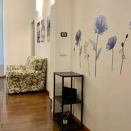 Mary Shelley - Elegant 2 Bedrooms With Balcony Appartement
